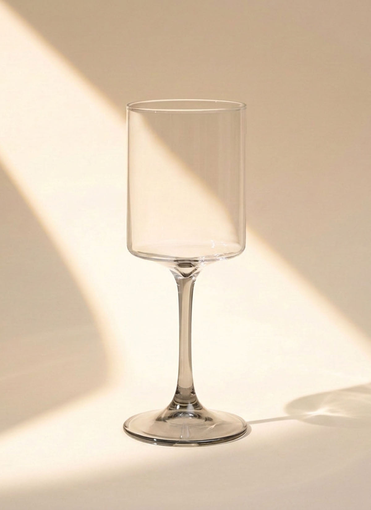 Smoke Colour Drip Wine Glass