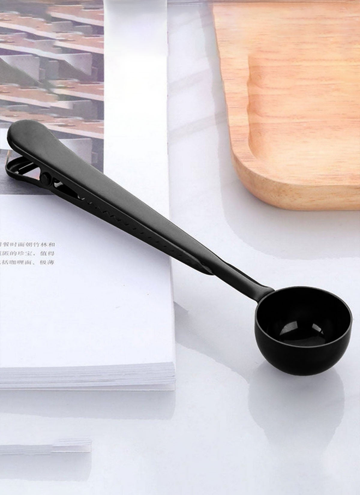 Black Coffee Scoop with Clip