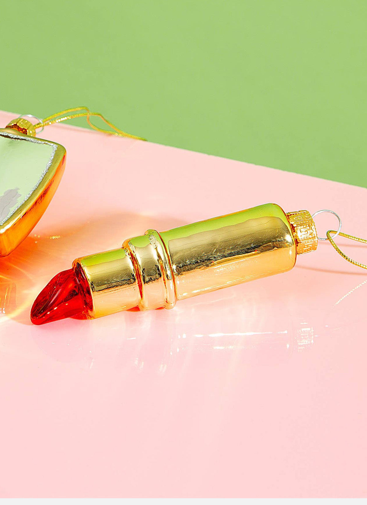 Lipstick Bauble
