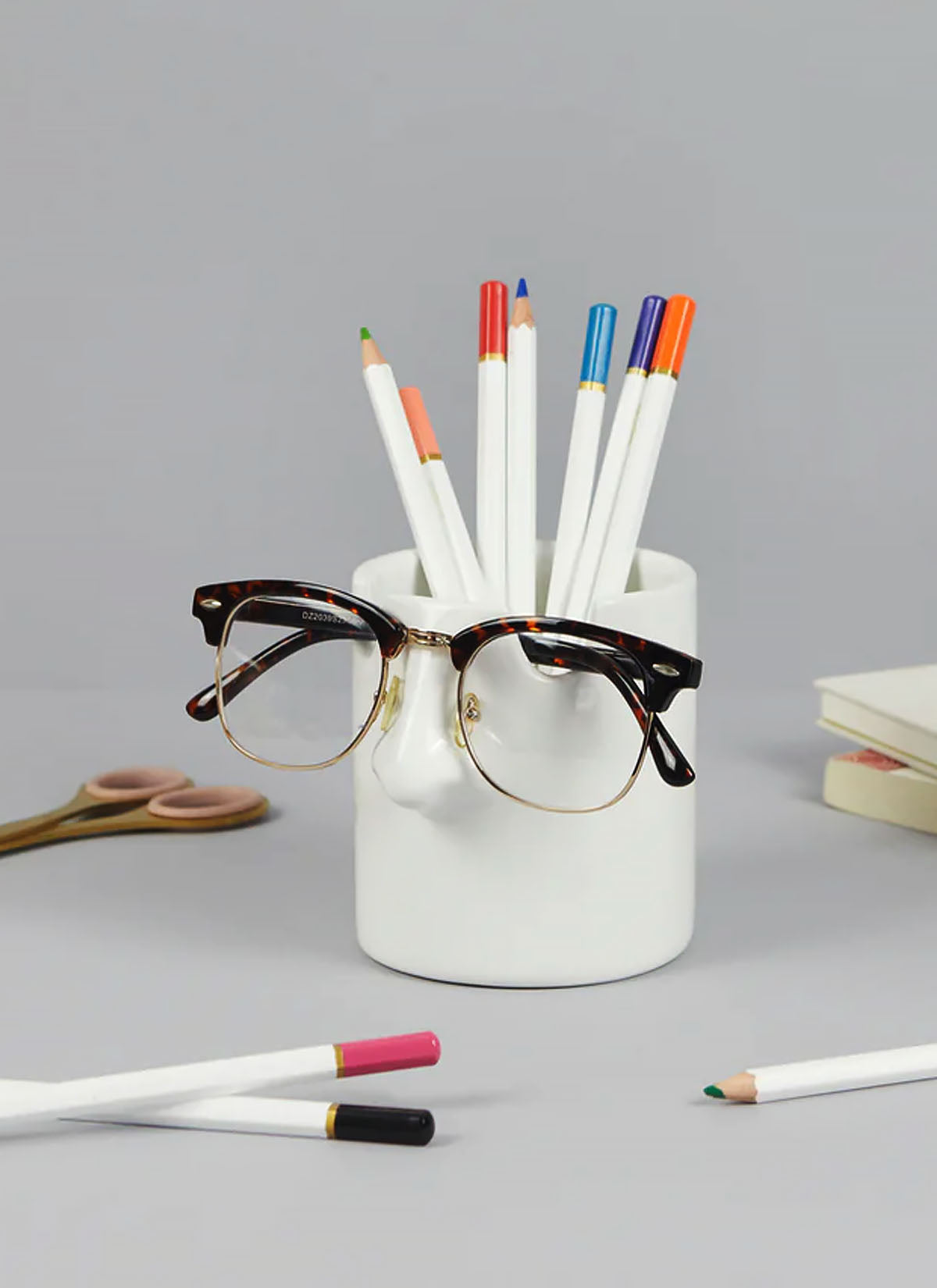 Nosey Pen and Glasses Holder