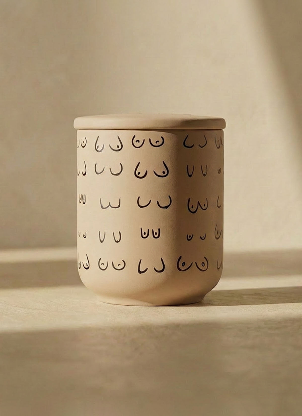 Busts Candle