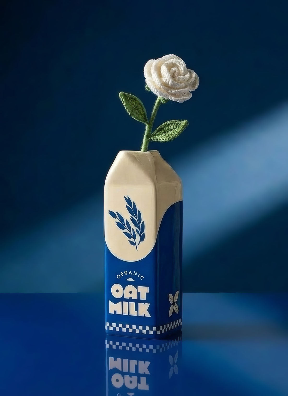 Oat Milk Vase