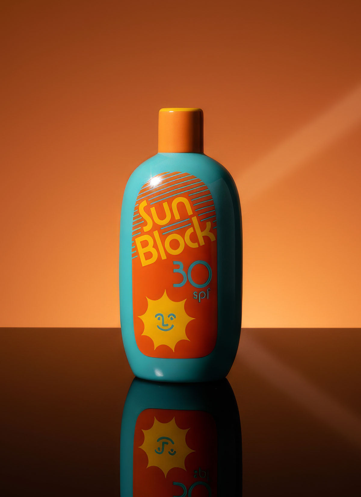 Sunblock Vase